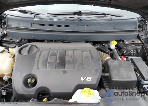 2019 Dodge Journey Crossroad Awd z USA, uszkodzony, nr VIN 3C4PDDGGXKT816412